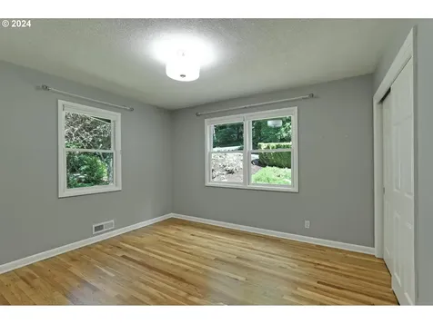 7740 SW Canyon Drive Portland OR 97225