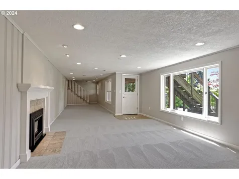 7740 SW Canyon Drive Portland OR 97225