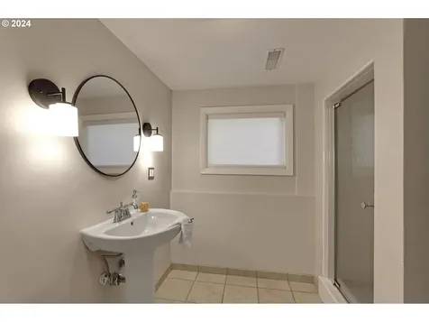 7740 SW Canyon Drive Portland OR 97225