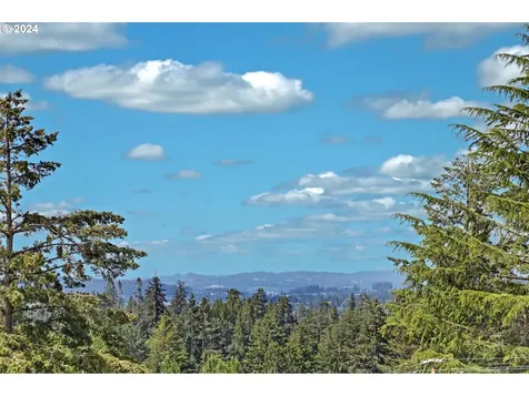 7740 SW Canyon Drive Portland OR 97225