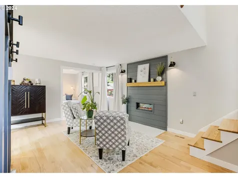 9035 Sw 50th Avenue Portland OR 97219