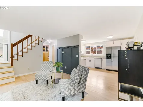 9035 Sw 50th Avenue Portland OR 97219