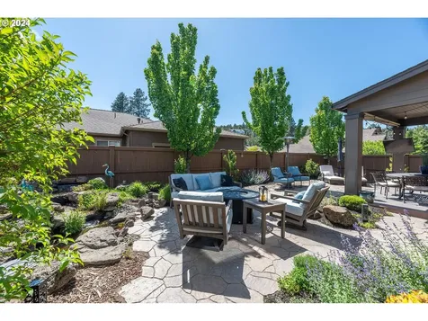 3011 NW Clubhouse Drive Bend OR 97703