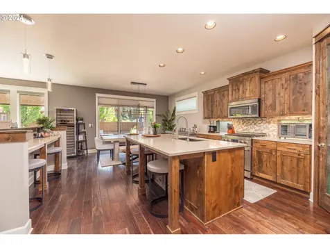 3011 NW Clubhouse Drive Bend OR 97703