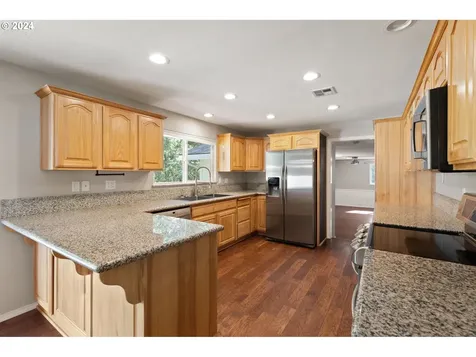 333 Sky Way Grants Pass OR 97527