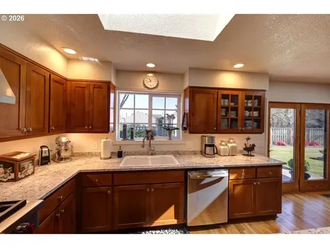 165 NW 1st Street Warrenton OR 97146