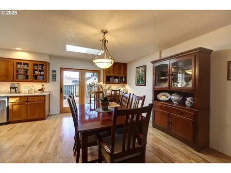 165 NW 1st Street Warrenton OR 97146