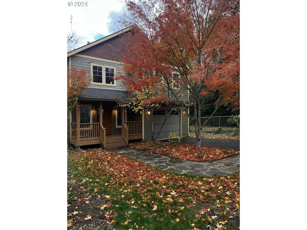 5729 NE Simpson Street Portland OR 97218