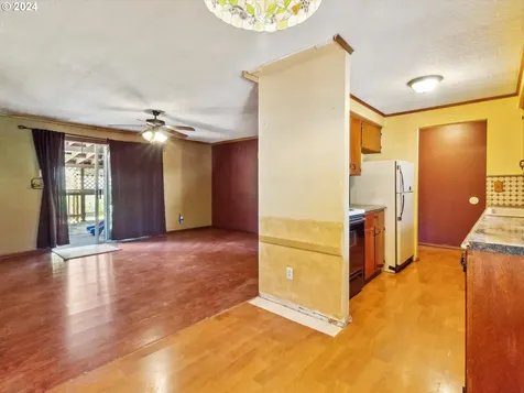 13140 Se Claybourne Street Portland OR 97236