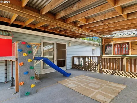 13140 Se Claybourne Street Portland OR 97236
