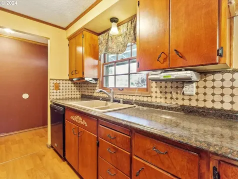 13140 Se Claybourne Street Portland OR 97236