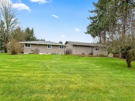 16580 S Cliff View Drive Oregon City OR 97045