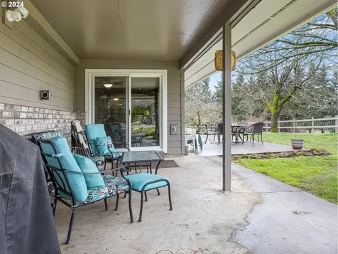 16580 S Cliff View Drive Oregon City OR 97045