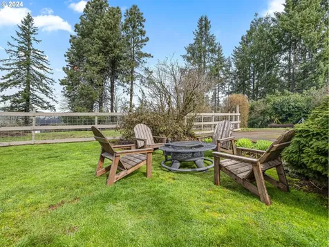 16580 S Cliff View Drive Oregon City OR 97045