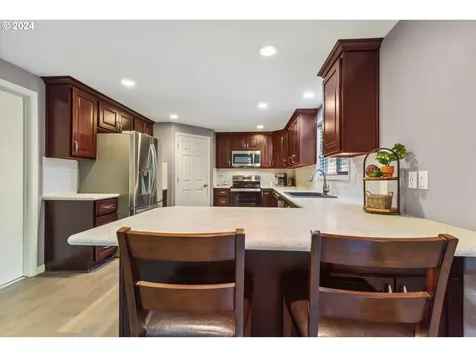 4709 Sw 207th Court Beaverton OR 97078