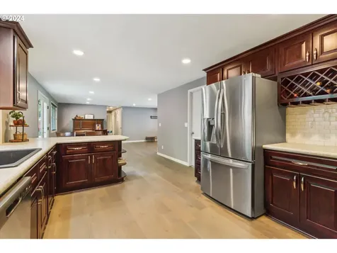 4709 Sw 207th Court Beaverton OR 97078