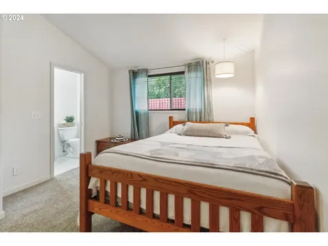 4709 Sw 207th Court Beaverton OR 97078