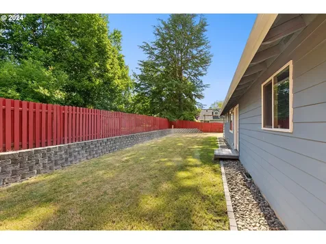4709 Sw 207th Court Beaverton OR 97078
