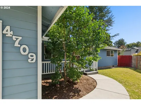 4709 Sw 207th Court Beaverton OR 97078
