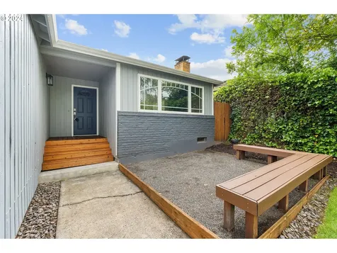 5424 Sw Dolph Drive Portland OR 97219