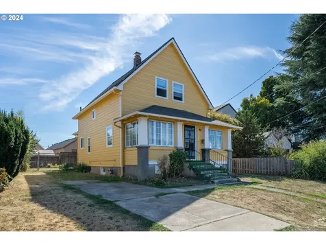 8304 SE Alder Street Portland OR 97216