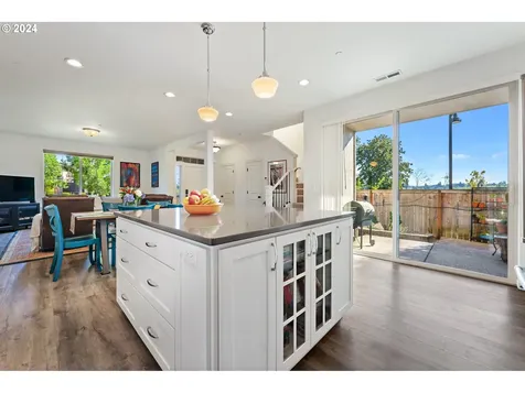 10446 Sw Denmark Street Wilsonville OR 97070