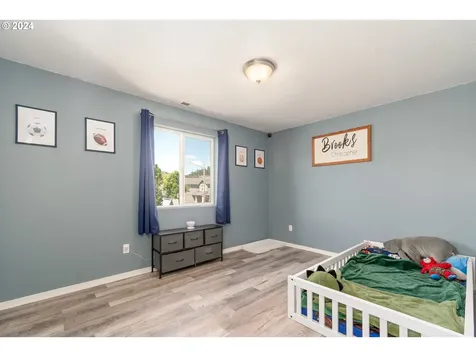 5796 Peridot Way Springfield OR 97478