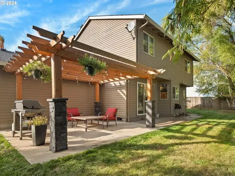 7520 SW Alpine Drive Beaverton OR 97008