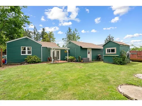 1064 Tyler Avenue Cottage Grove OR 97424