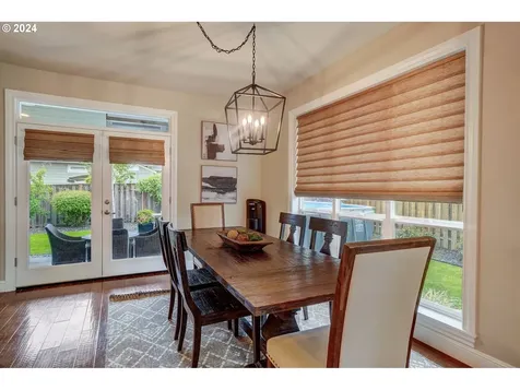138 W 15th Circle La Center WA 98629