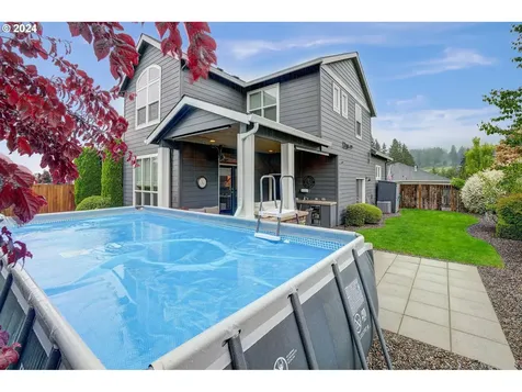 138 W 15th Circle La Center WA 98629