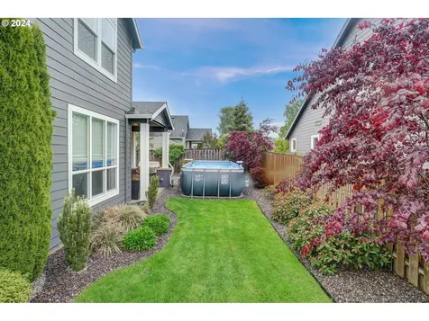 138 W 15th Circle La Center WA 98629