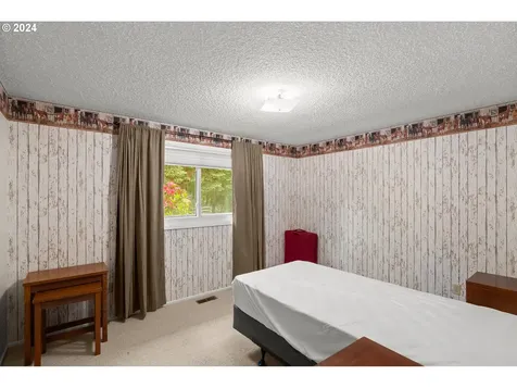 10320 SE Hillview Drive Amity OR 97101