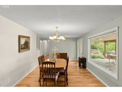 10320 SE Hillview Drive Amity OR 97101