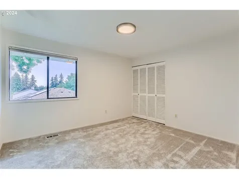 4475 Nw Neskowin Avenue Portland OR 97229