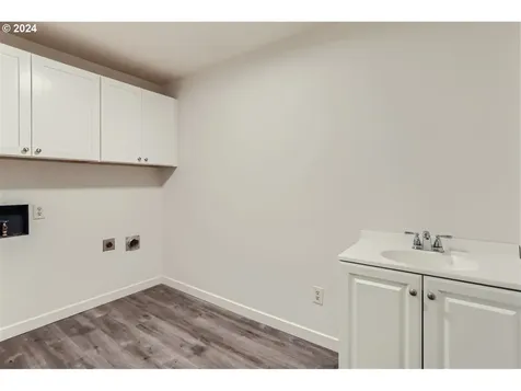 4475 Nw Neskowin Avenue Portland OR 97229