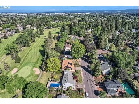 4475 Nw Neskowin Avenue Portland OR 97229