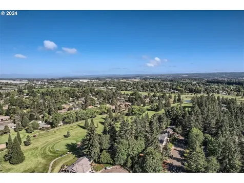 4475 Nw Neskowin Avenue Portland OR 97229