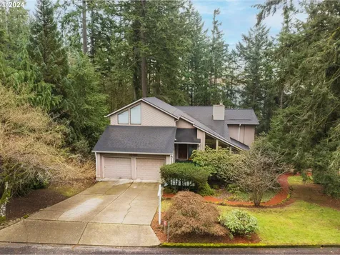 16492 S Arrowhead Drive Oregon City OR 97045