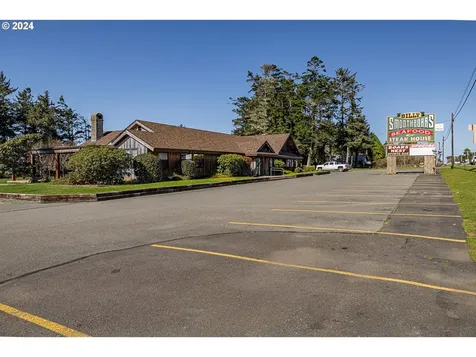 3030 Oregon Avenue Bandon OR 97411