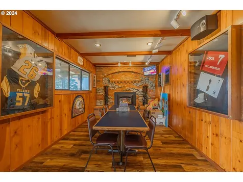 3030 Oregon Avenue Bandon OR 97411