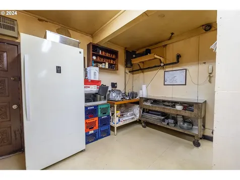 3030 Oregon Avenue Bandon OR 97411