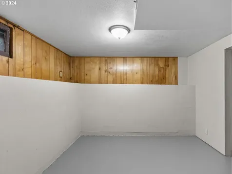2507 Ne Wasco Street Portland OR 97232