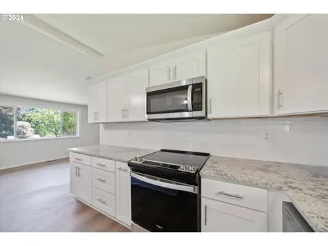 30968 S Wall Street Colton OR 97017