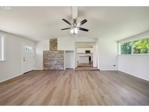 30968 S Wall Street Colton OR 97017