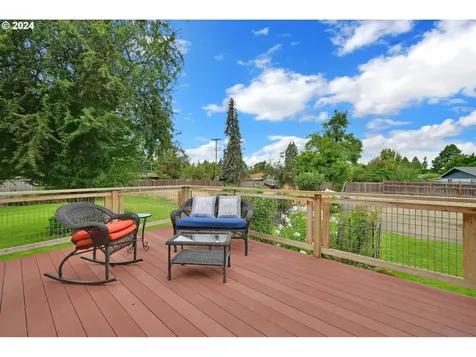 75 Mecca Avenue Eugene OR 97404
