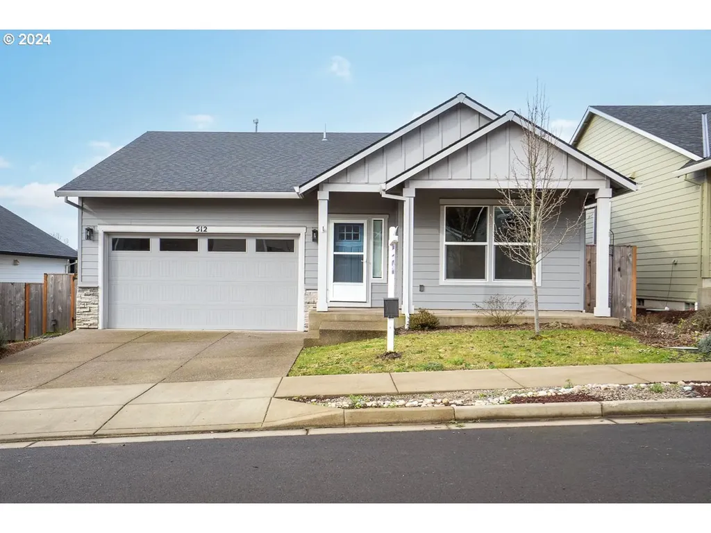 512 Merlot Street Amity OR 97101