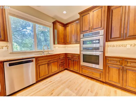 12464 Sw Sheldrake Way Beaverton OR 97007