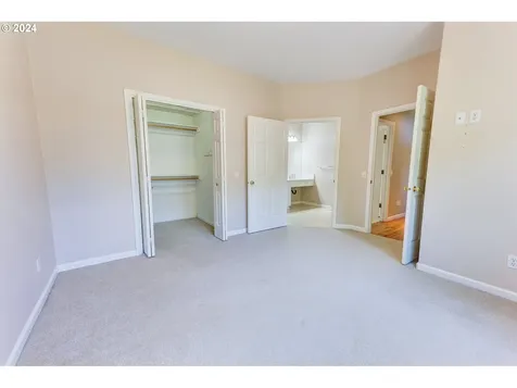 12464 Sw Sheldrake Way Beaverton OR 97007