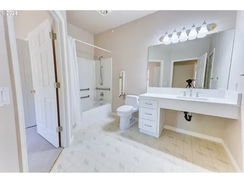12464 Sw Sheldrake Way Beaverton OR 97007